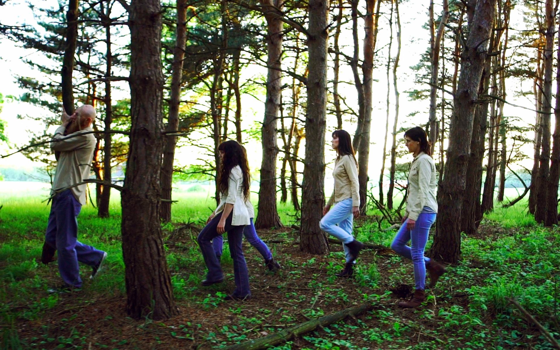 h_PullMeBack_walk-woods